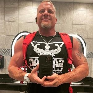 Meet your Posher, Joshua